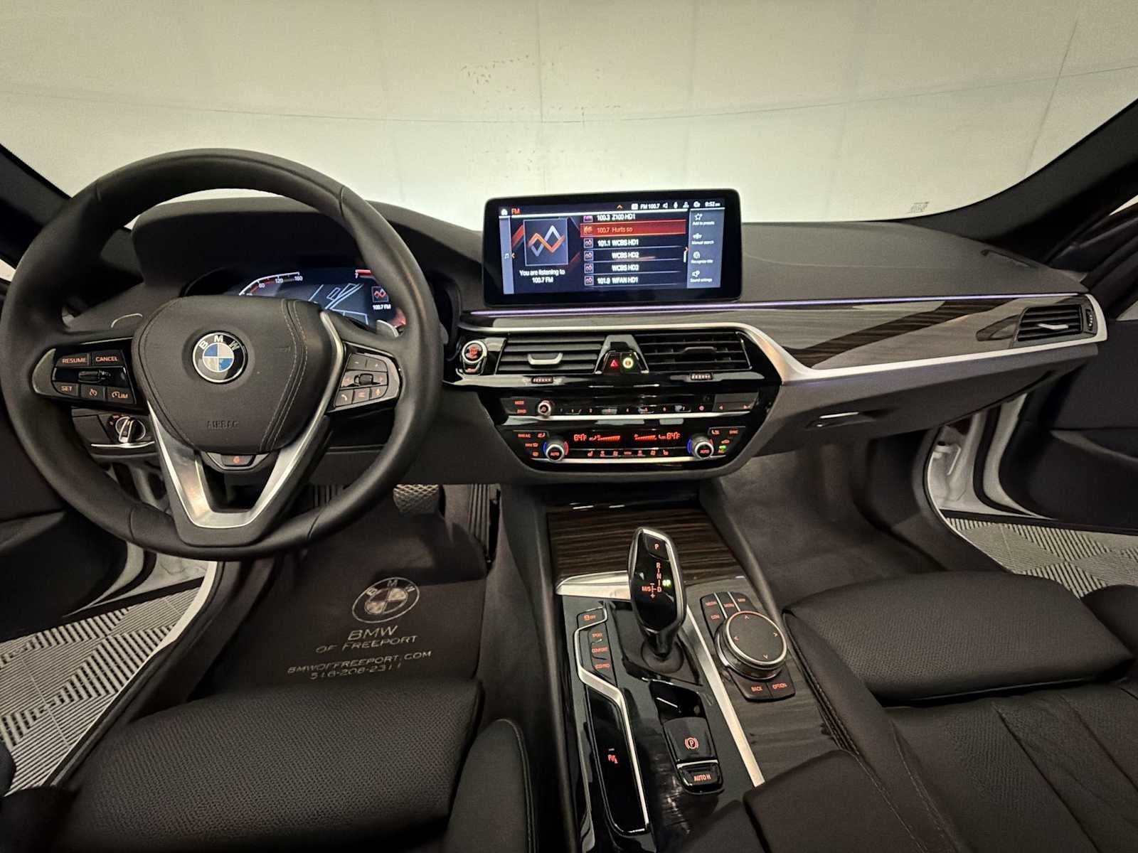 2023 BMW 5 Series 530i xDrive Sedan