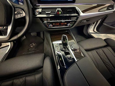 2023 BMW 5 Series 530i xDrive Sedan
