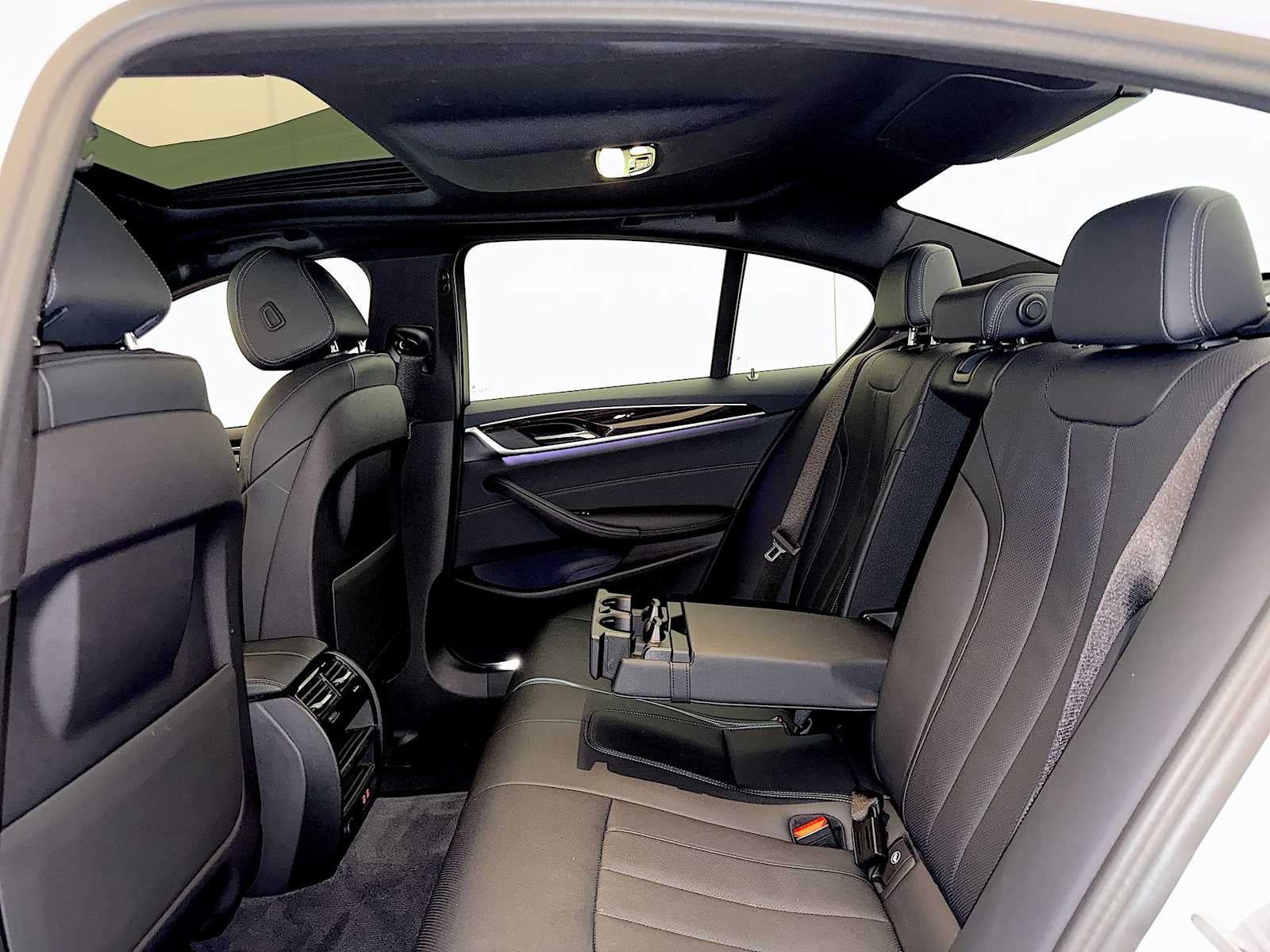 2023 BMW 5 Series 530i xDrive Sedan