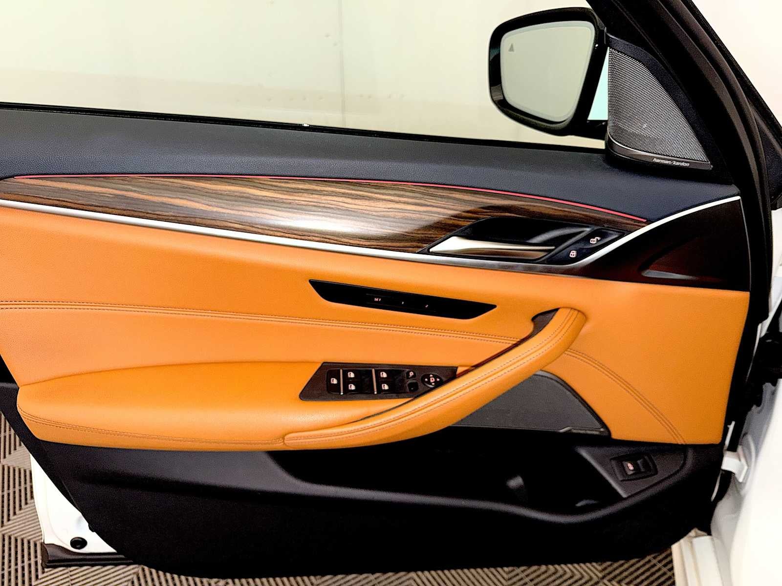 2023 BMW 5 Series 530i xDrive Sedan