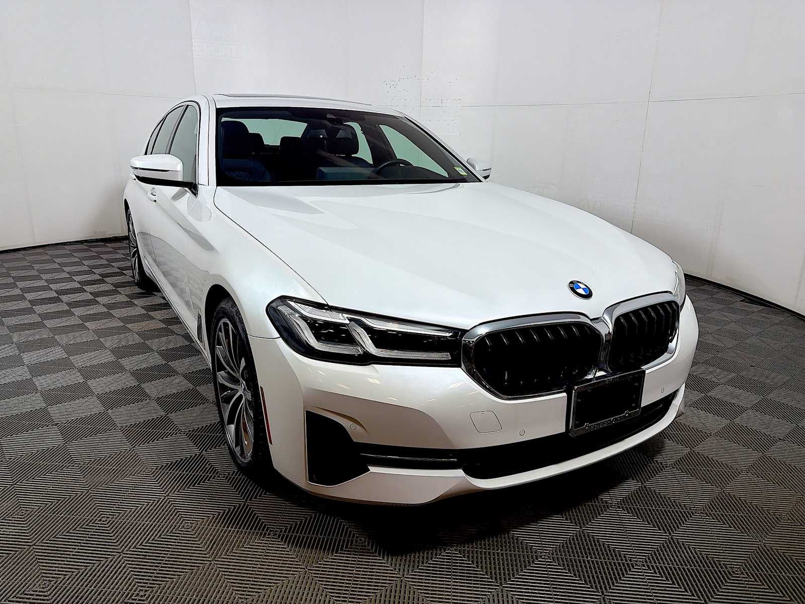 2023 BMW 5 Series 530i xDrive Sedan