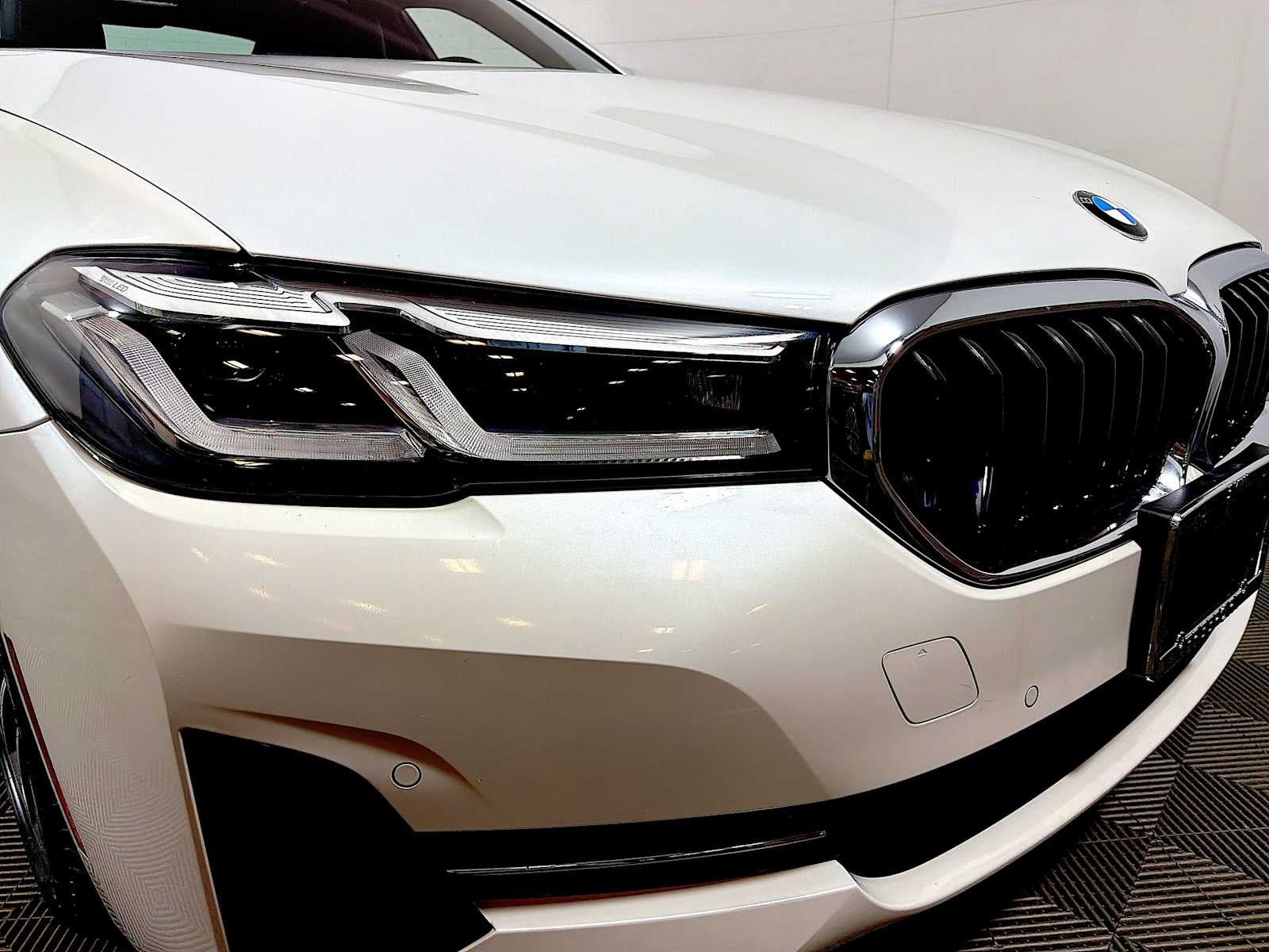 2023 BMW 5 Series 530i xDrive Sedan