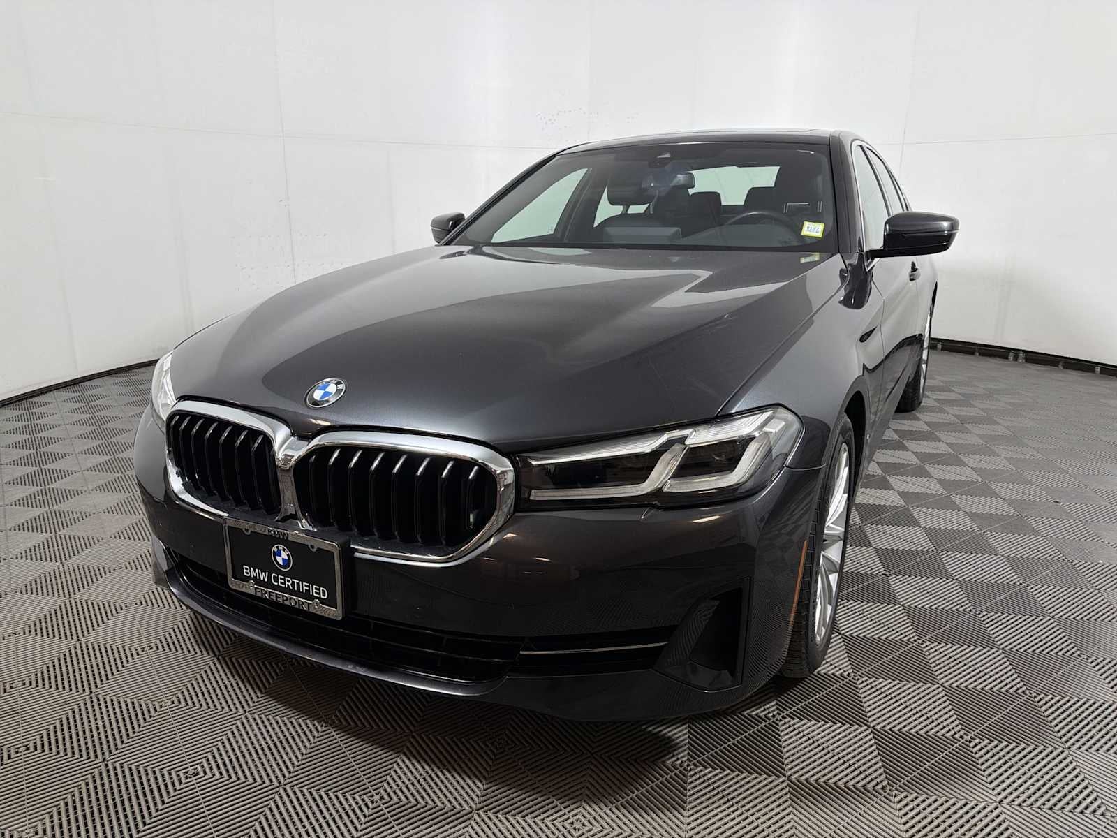 2023 BMW 5 Series 530i xDrive Sedan