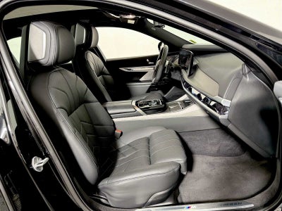 2023 BMW 7 Series 760i xDrive Sedan