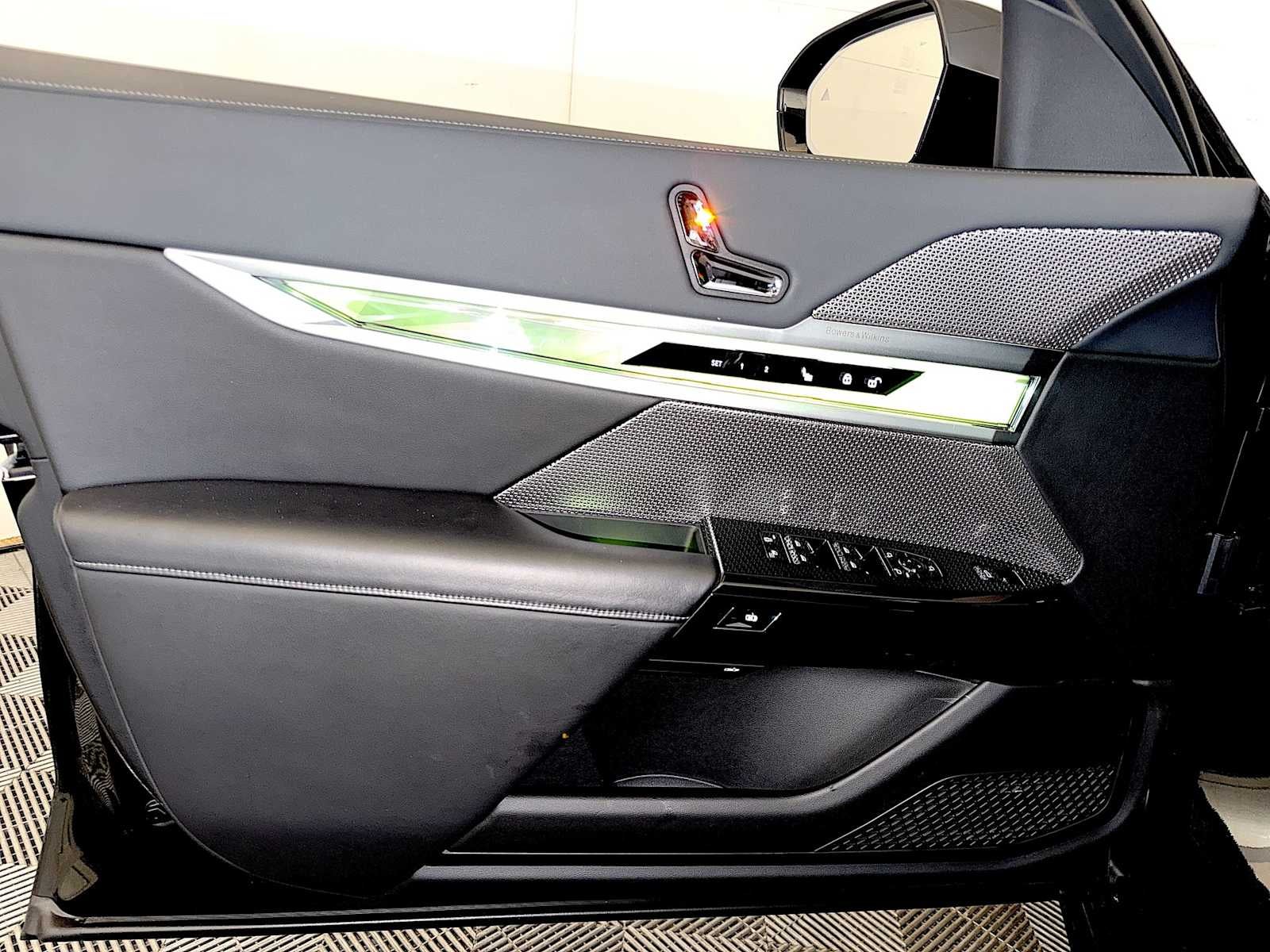 2025 BMW 7 Series 760i xDrive Sedan