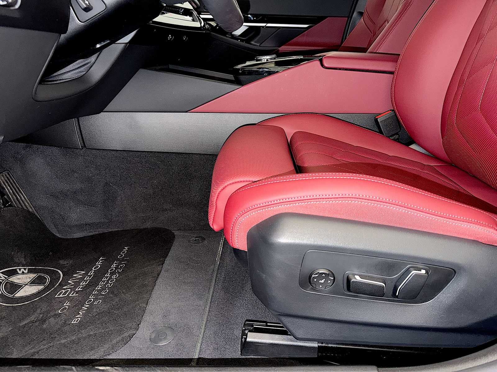 2026 BMW 5 Series 530i xDrive Sedan