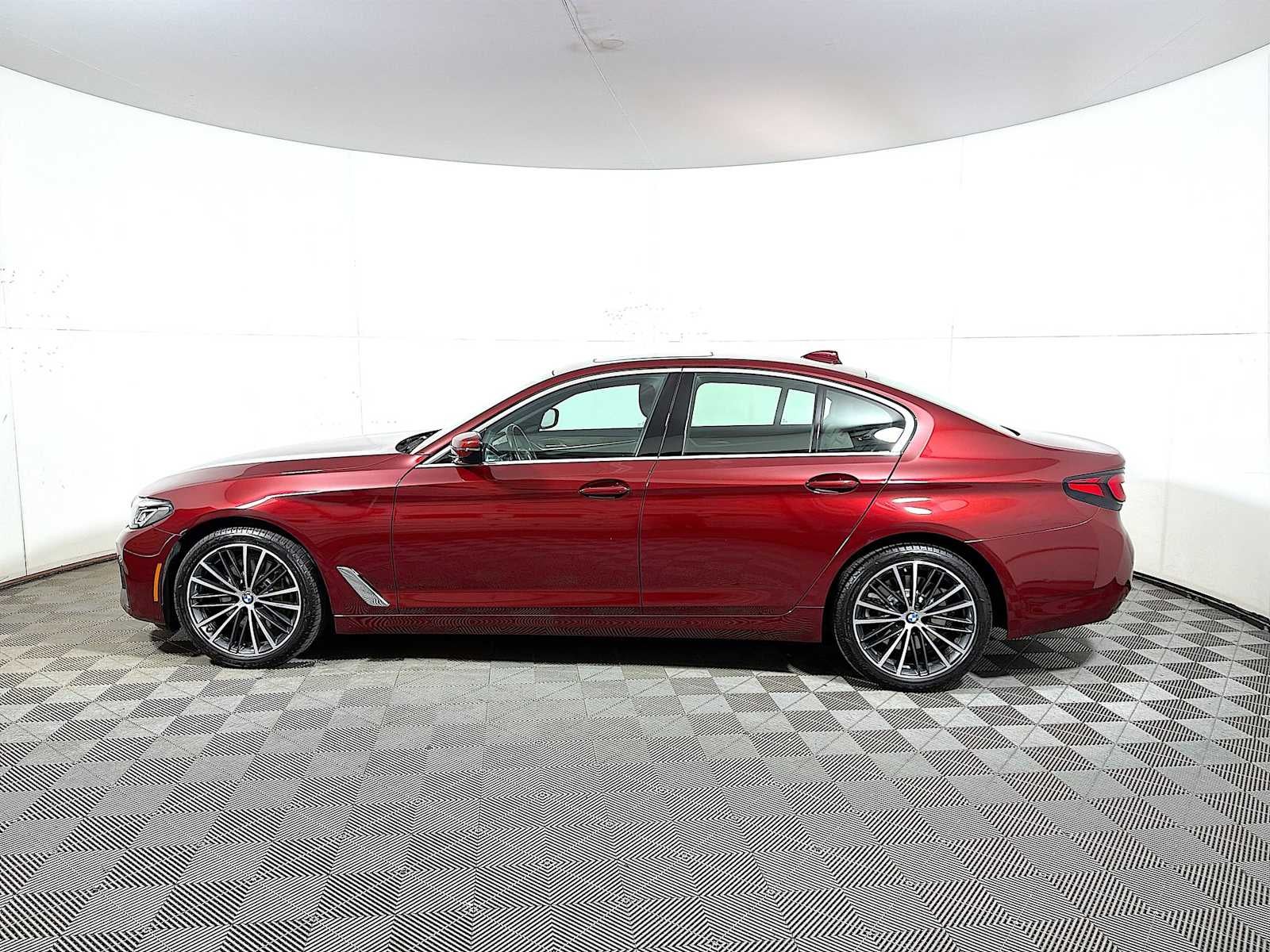 2023 BMW 5 Series 540i xDrive Sedan