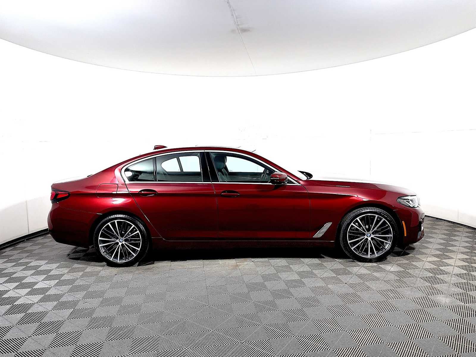 2023 BMW 5 Series 540i xDrive Sedan