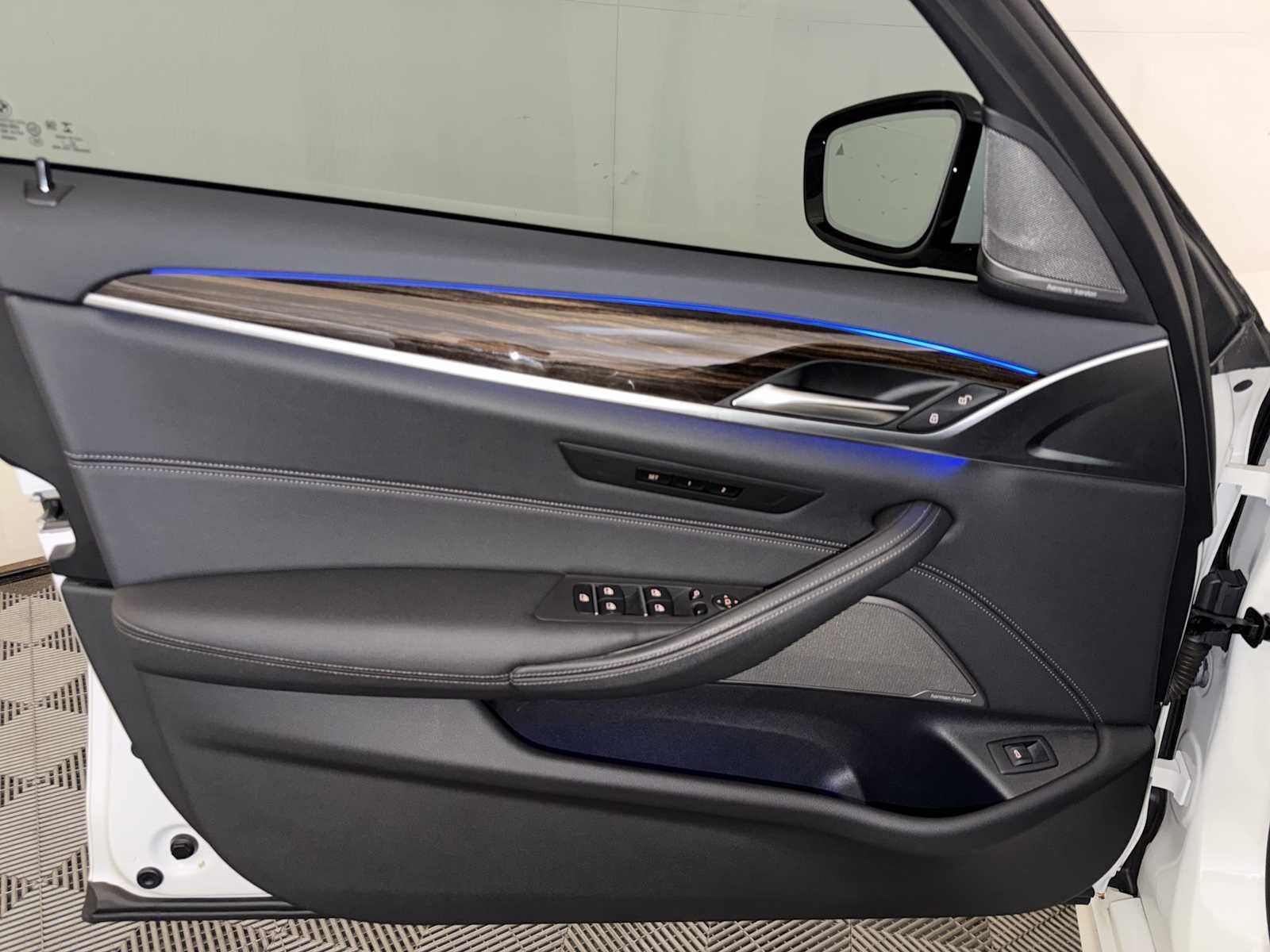 2023 BMW 5 Series 540i xDrive Sedan