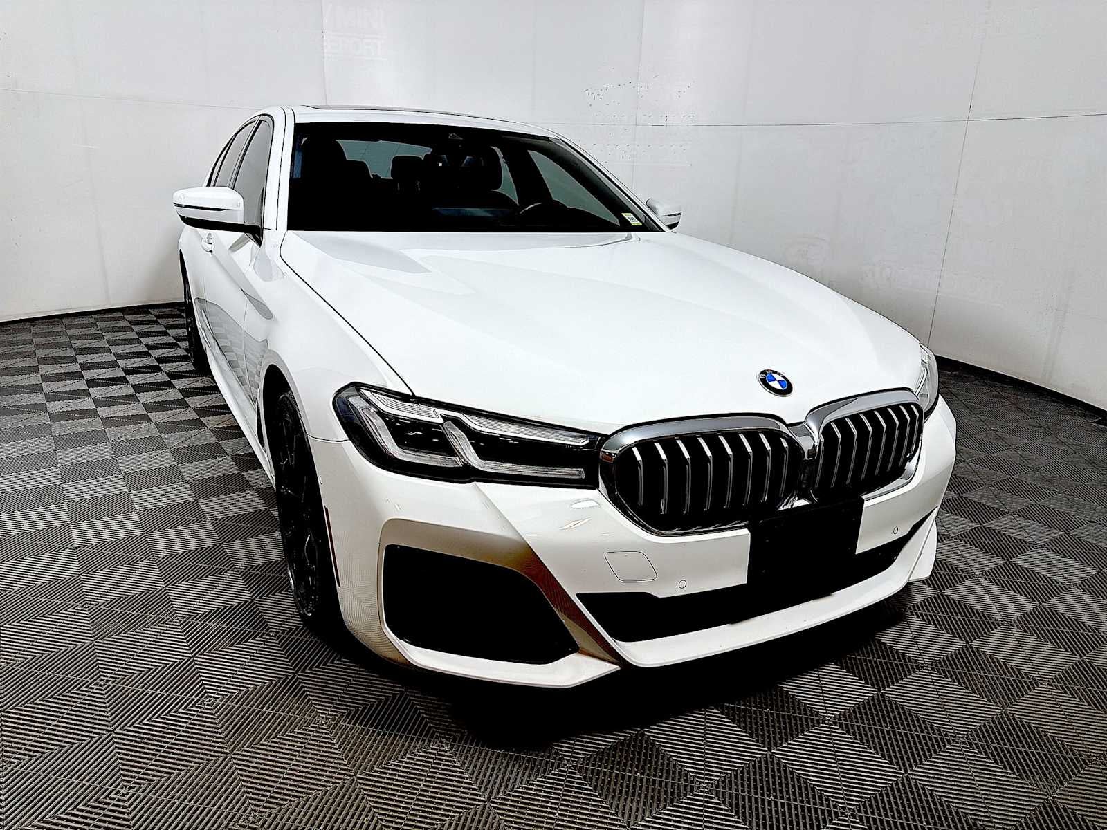 2023 BMW 5 Series 540i xDrive Sedan