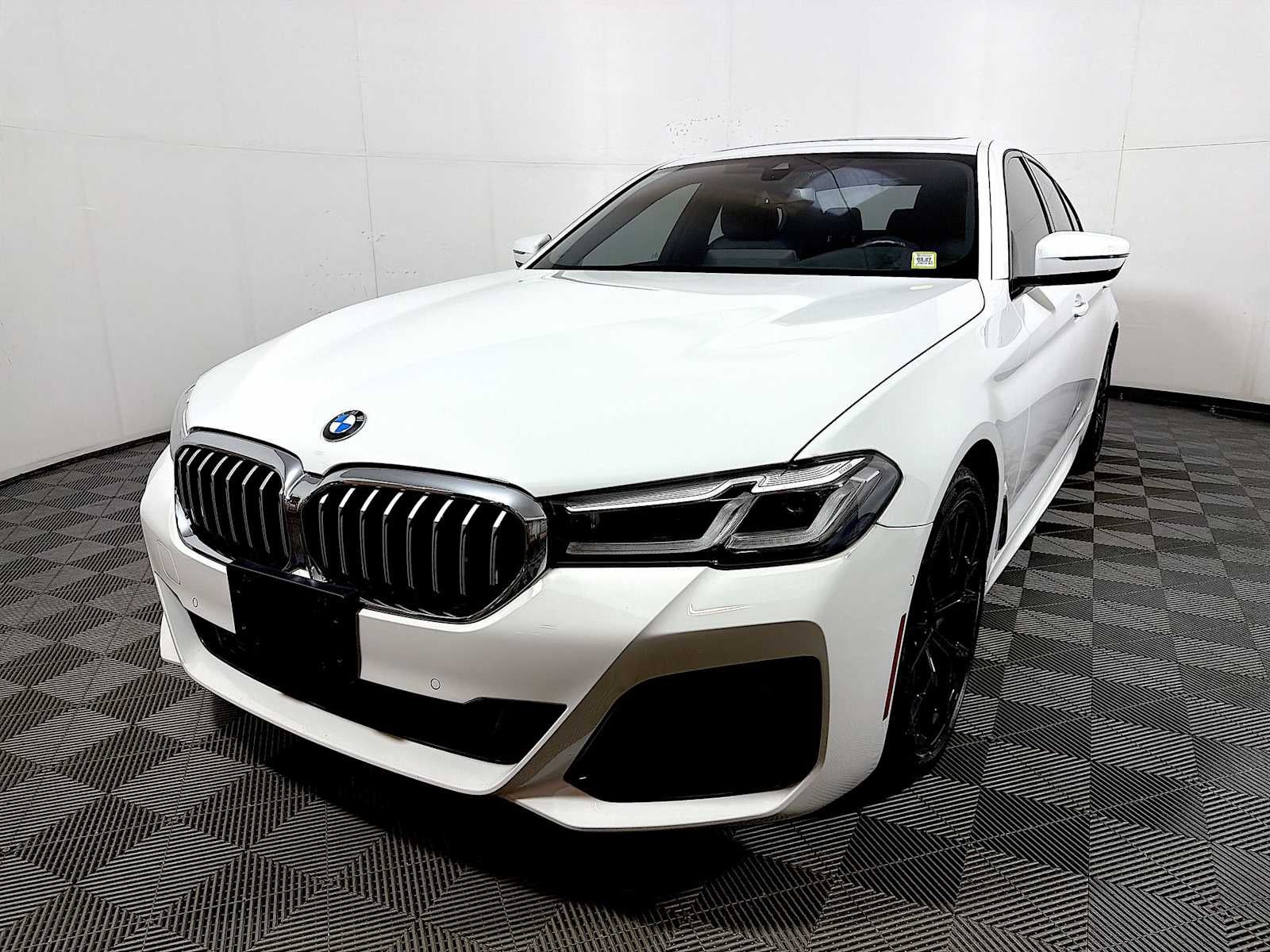 2023 BMW 5 Series 540i xDrive Sedan