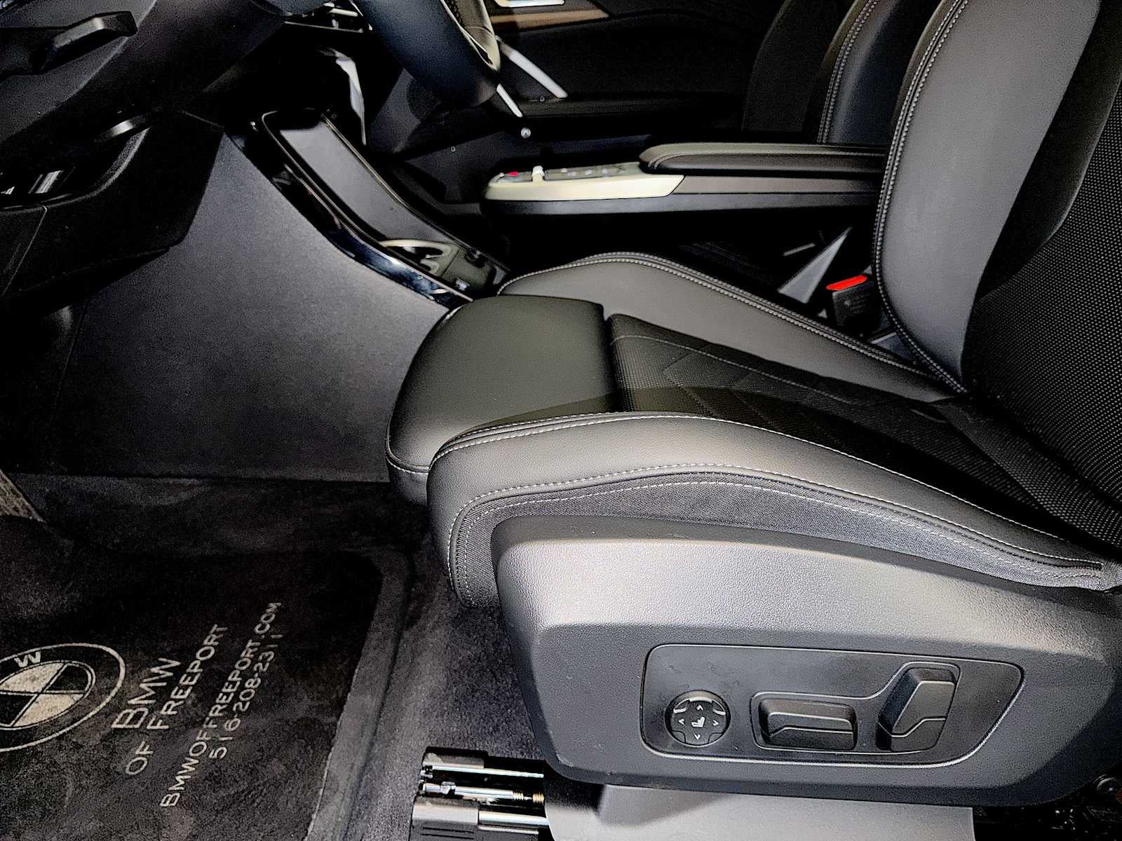 2025 BMW X1 xDrive28i Sports Activity Vehicle