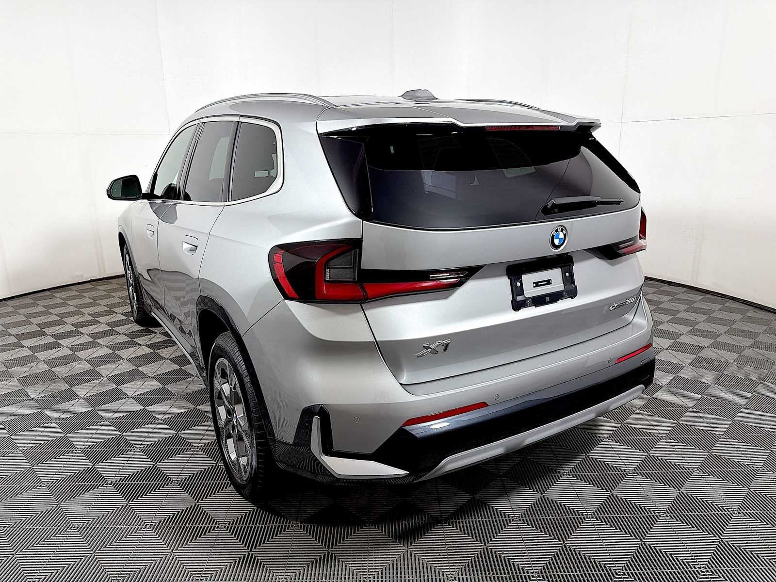 2026 BMW X1 xDrive28i Sports Activity Vehicle