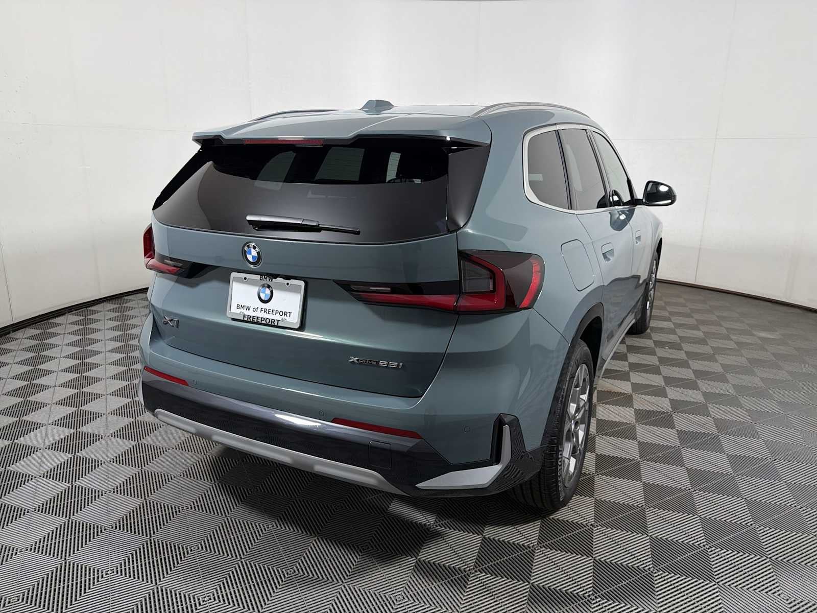 2026 BMW X1 xDrive28i Sports Activity Vehicle