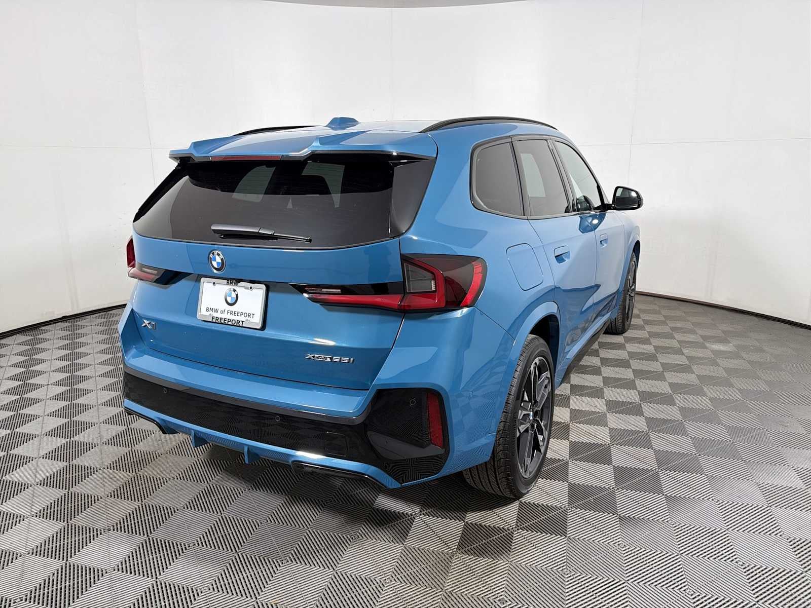 2025 BMW X1 xDrive28i Sports Activity Vehicle