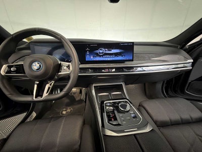 2023 BMW i7 xDrive60 Sedan