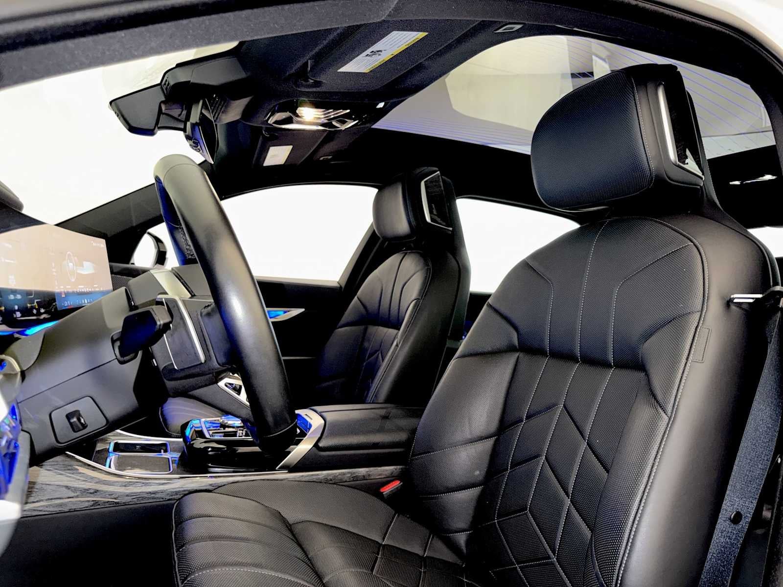 2023 BMW i7 xDrive60 Sedan