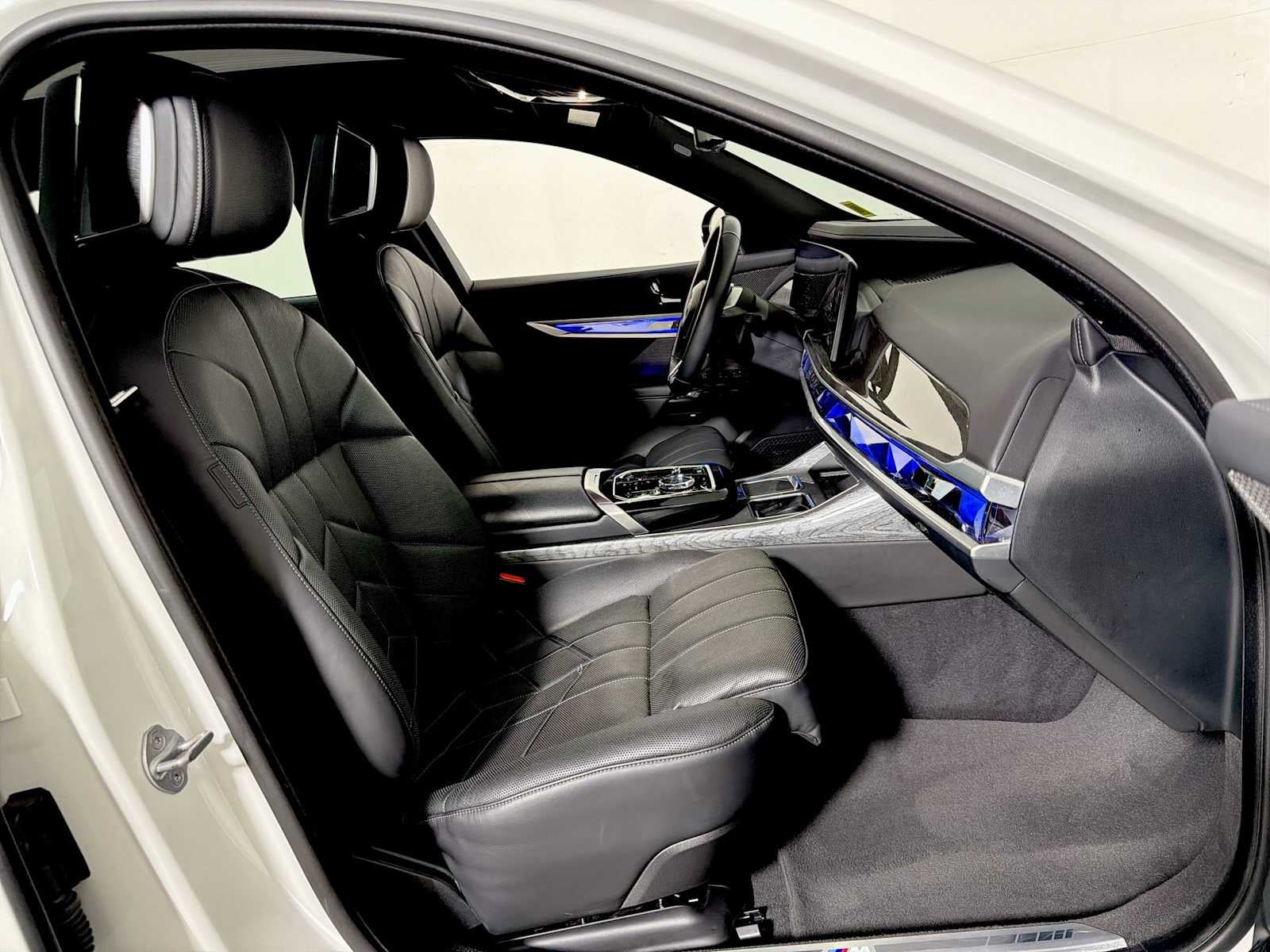2023 BMW i7 xDrive60 Sedan