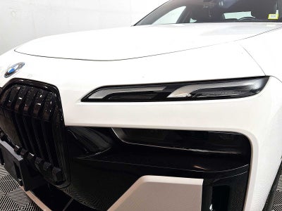 2023 BMW i7 xDrive60 Sedan