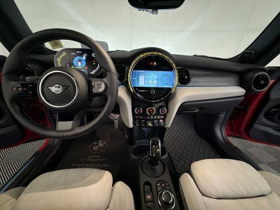 2024 MINI Hardtop 2 Door Cooper SE FWD