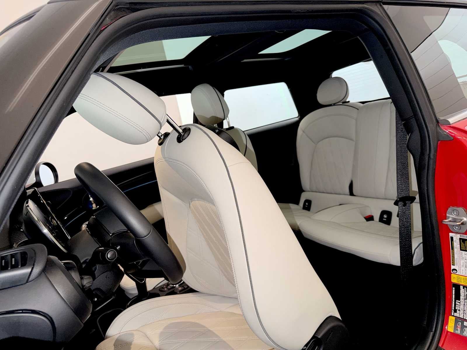 2024 MINI Hardtop 2 Door Cooper SE FWD