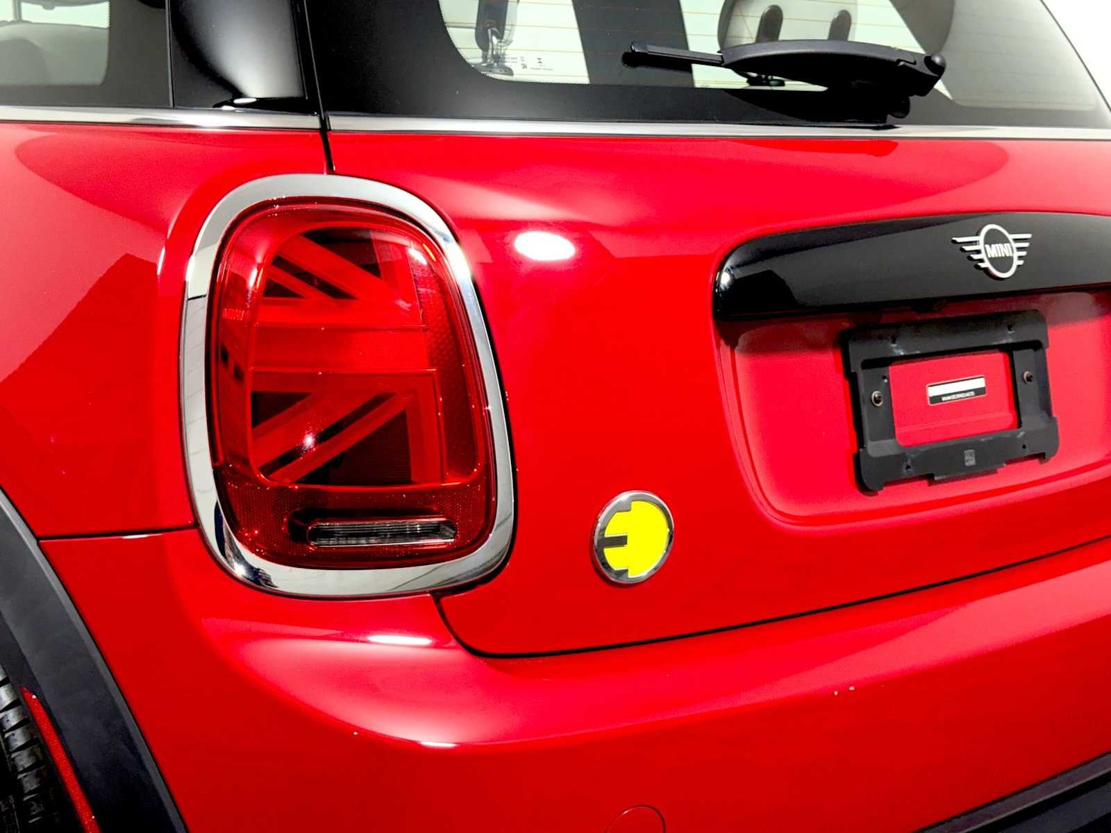2024 MINI Hardtop 2 Door Cooper SE FWD