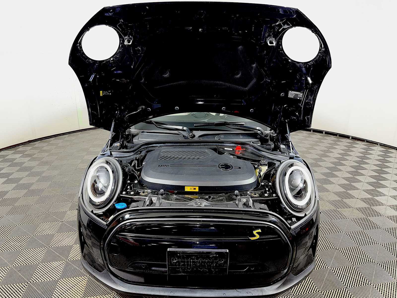 2024 MINI Hardtop 2 Door Cooper SE FWD