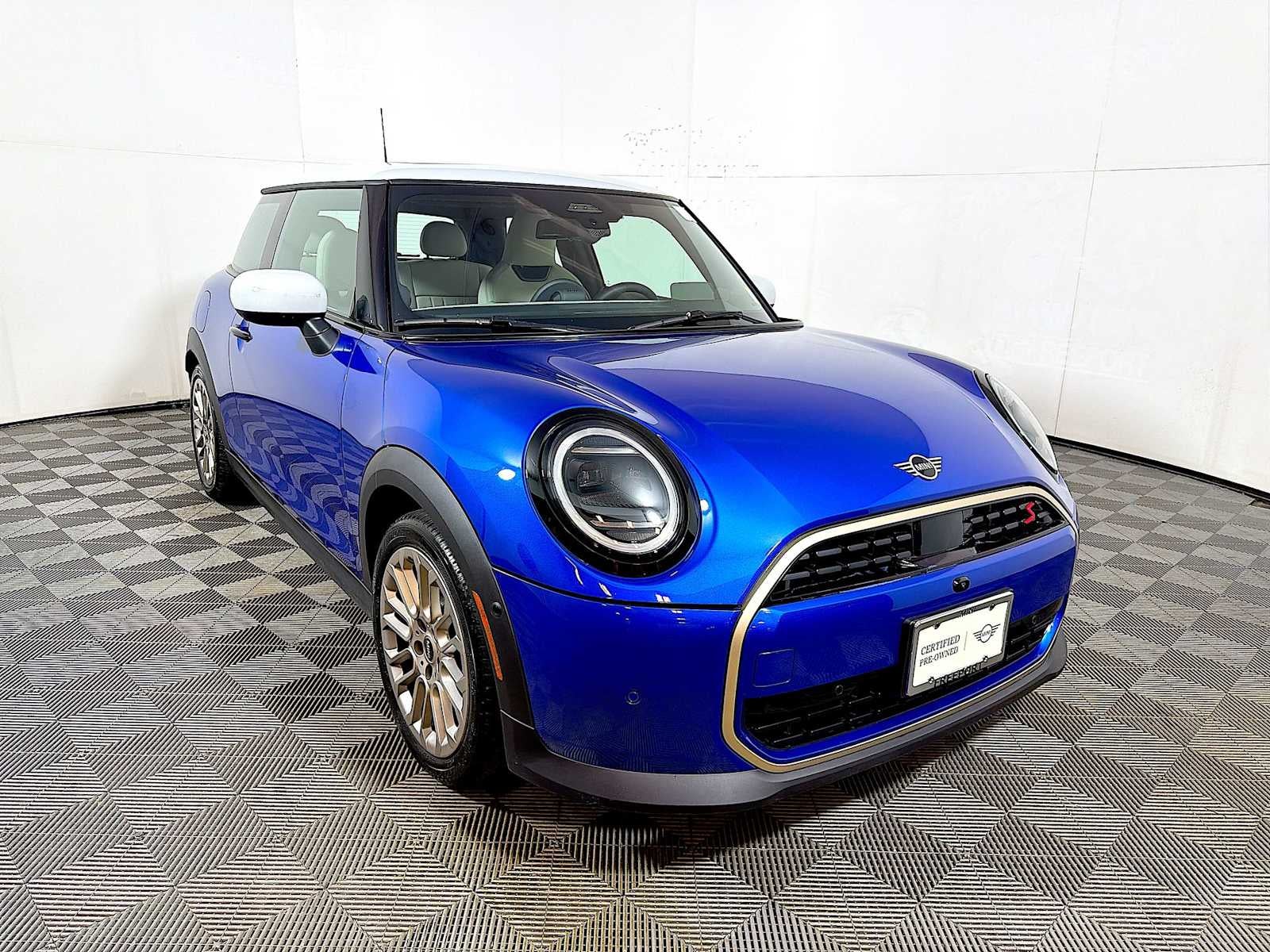 2025 MINI Hardtop 2 Door Cooper S FWD