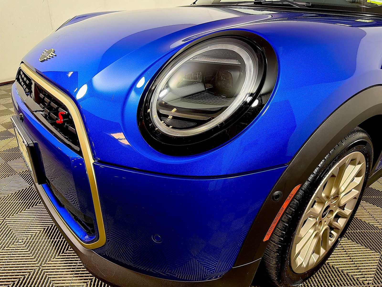 2025 MINI Hardtop 2 Door Cooper S FWD