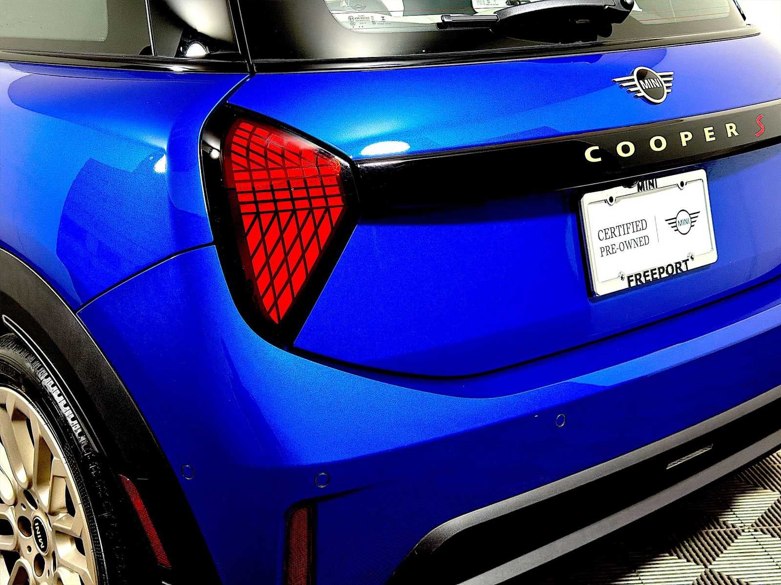 2025 MINI Hardtop 2 Door Cooper S FWD