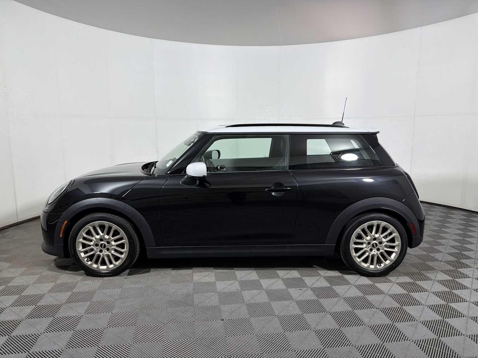 2025 MINI Hardtop 2 Door Cooper S FWD
