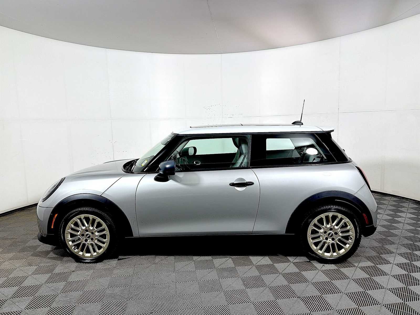 2025 MINI Hardtop 2 Door Cooper S FWD