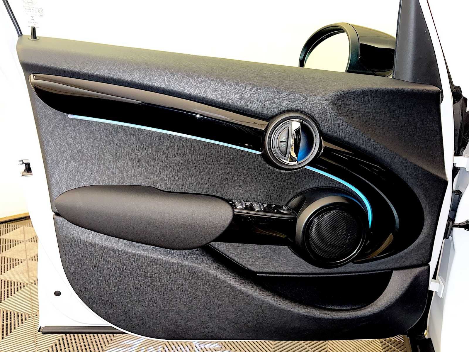 2023 MINI Hardtop 4 Door Cooper FWD