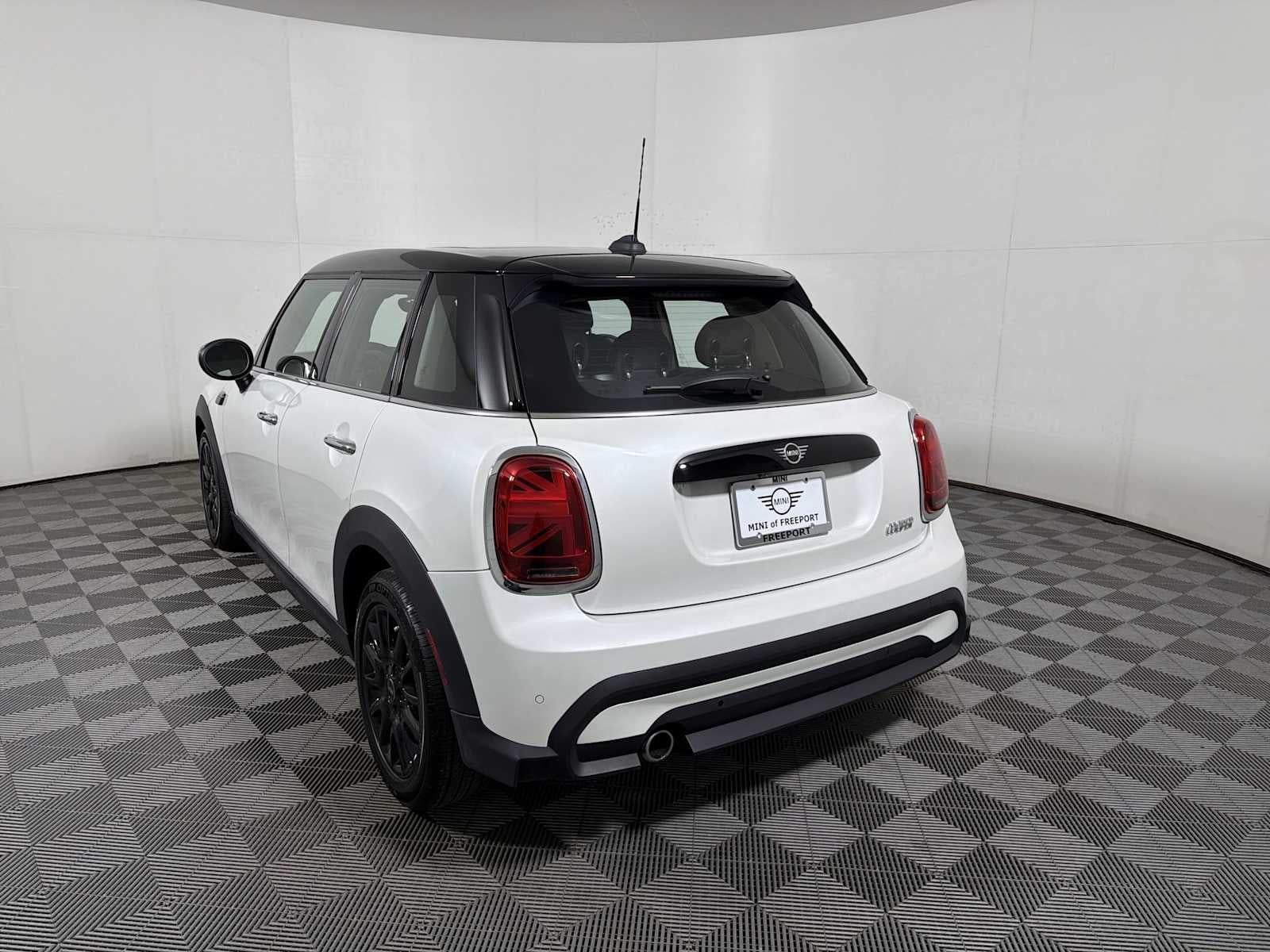 2023 MINI Hardtop 4 Door Cooper FWD