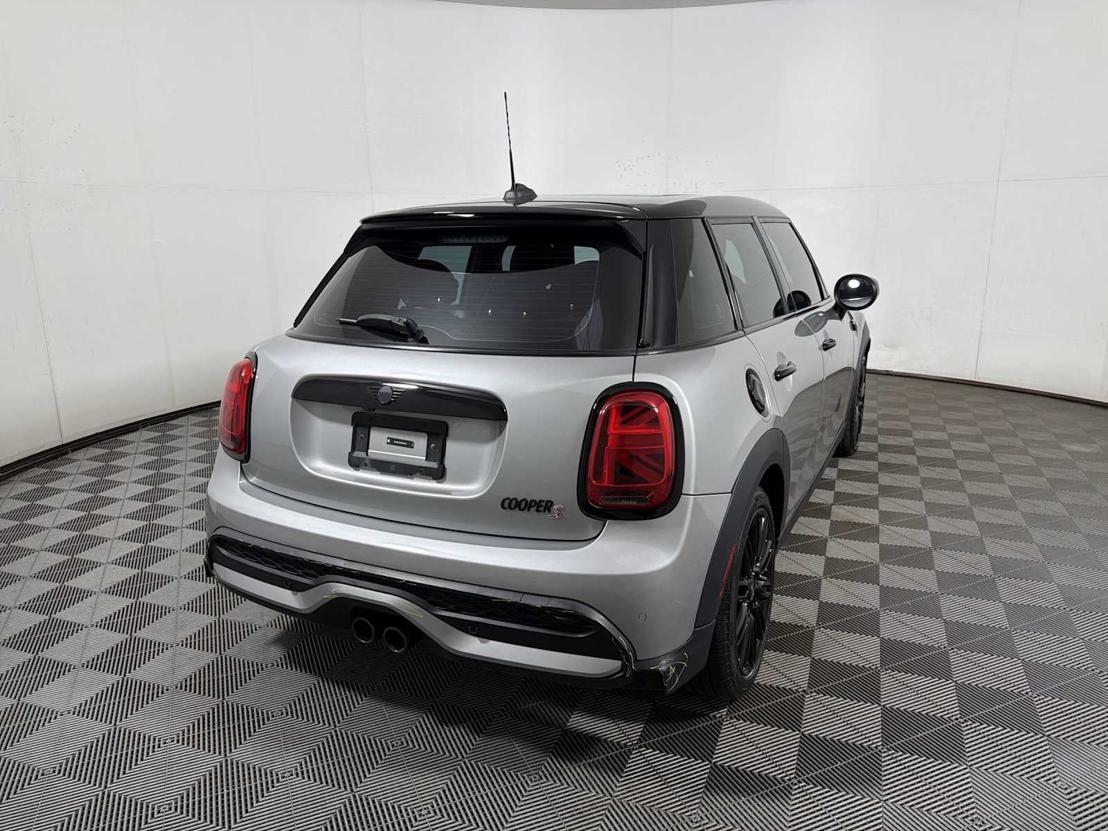 2024 MINI Hardtop 4 Door Cooper S FWD