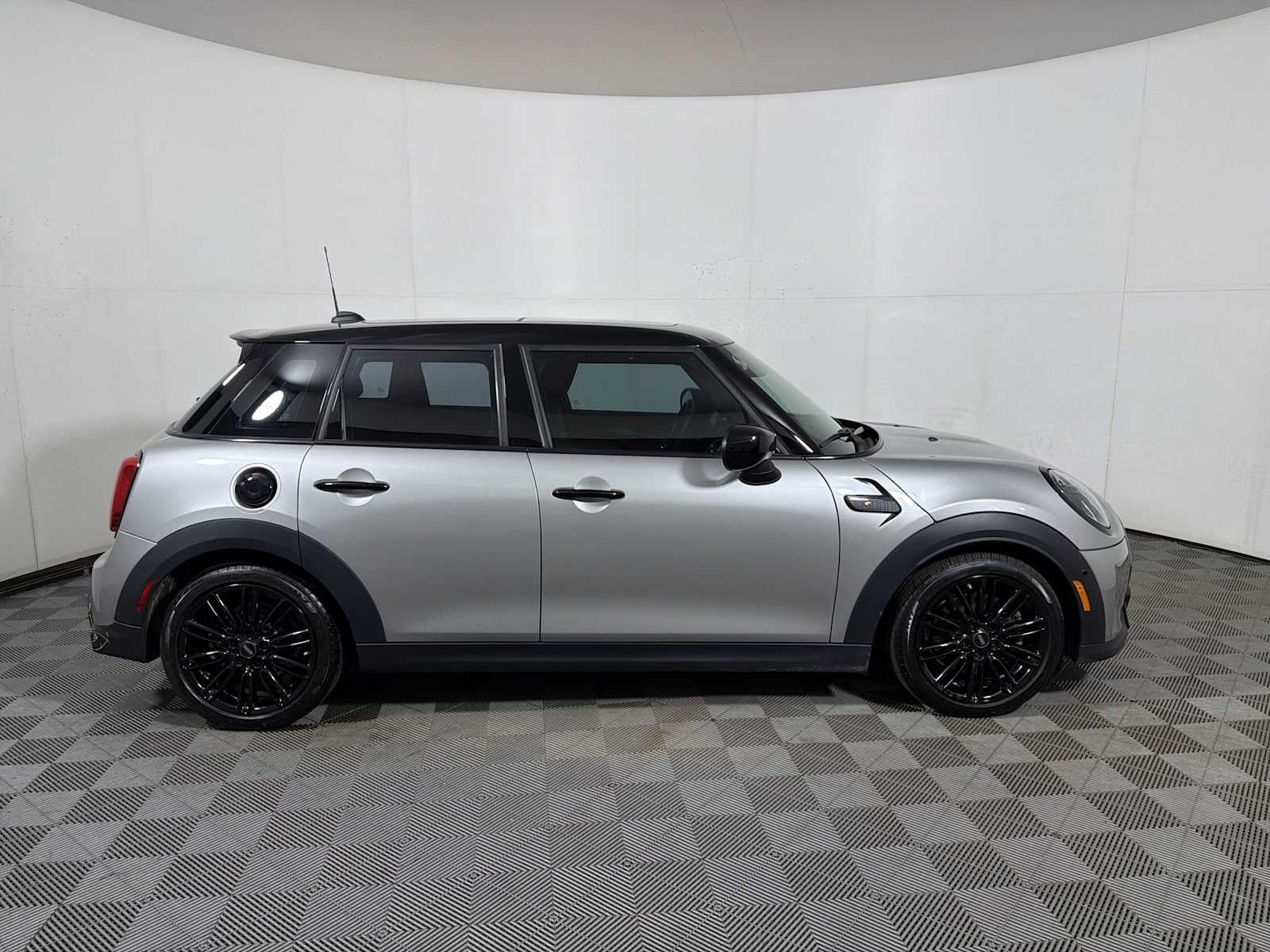 2024 MINI Hardtop 4 Door Cooper S FWD