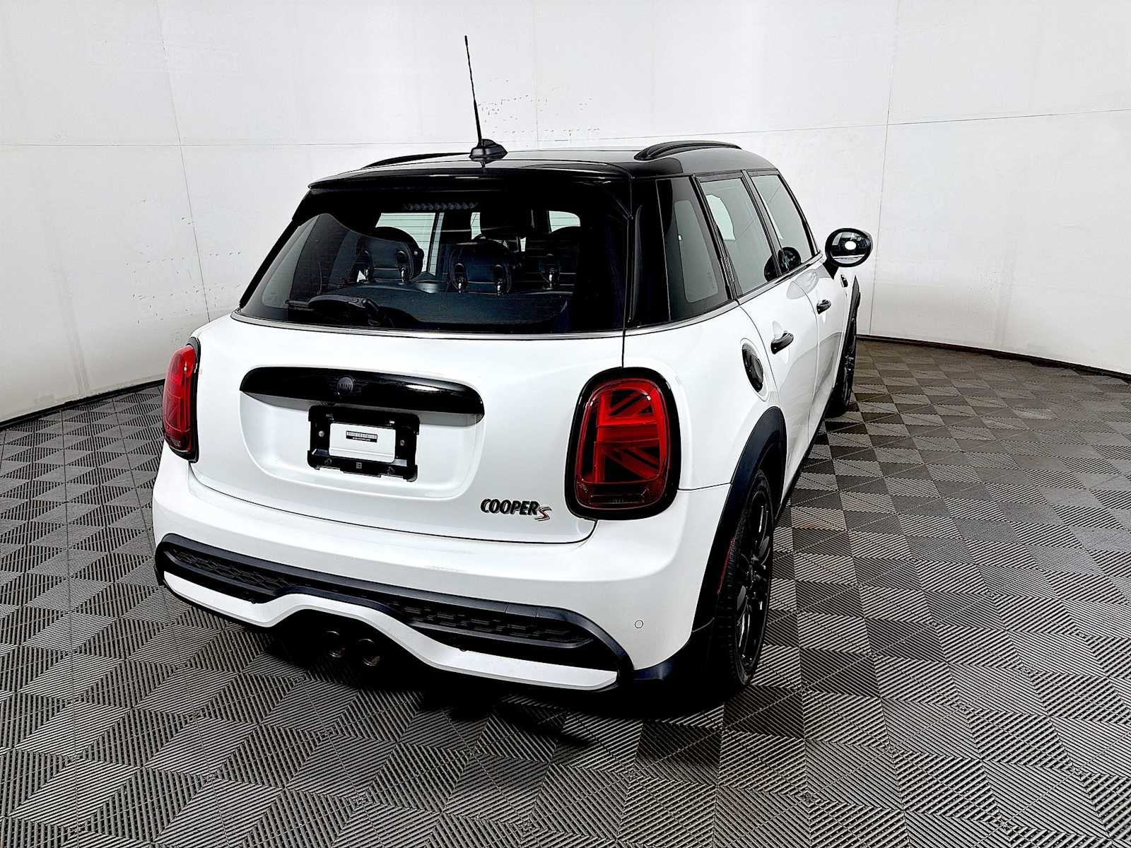 2023 MINI Hardtop 4 Door Cooper S FWD