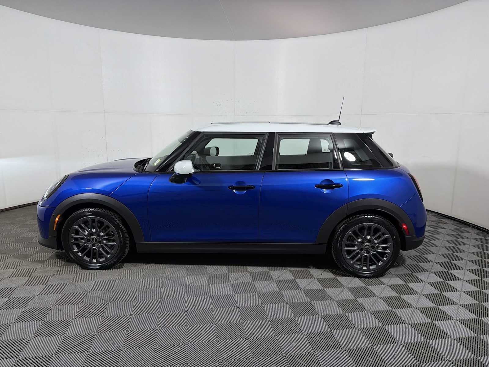 2025 MINI Hardtop 4 Door Cooper S FWD