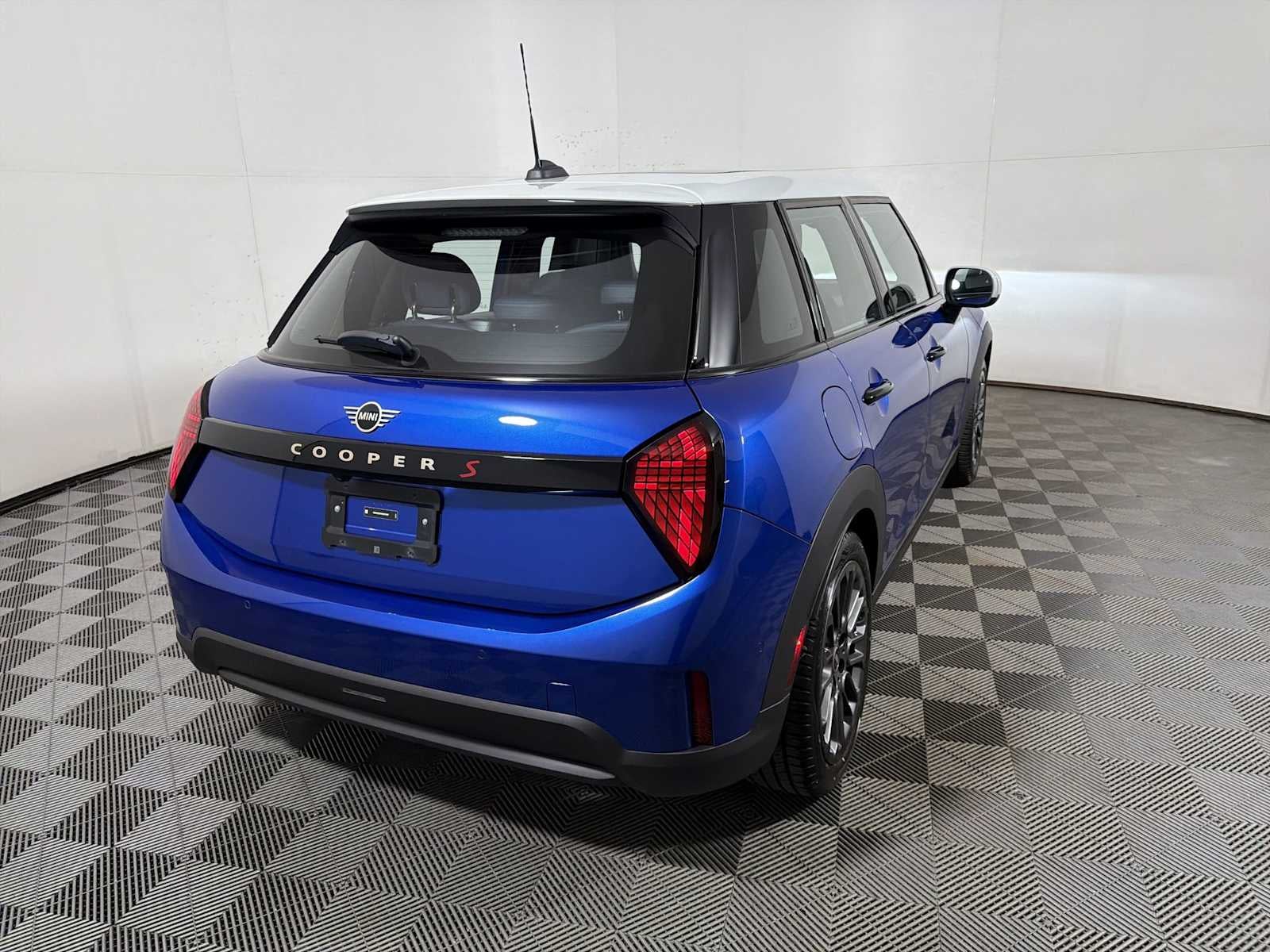 2025 MINI Hardtop 4 Door Cooper S FWD