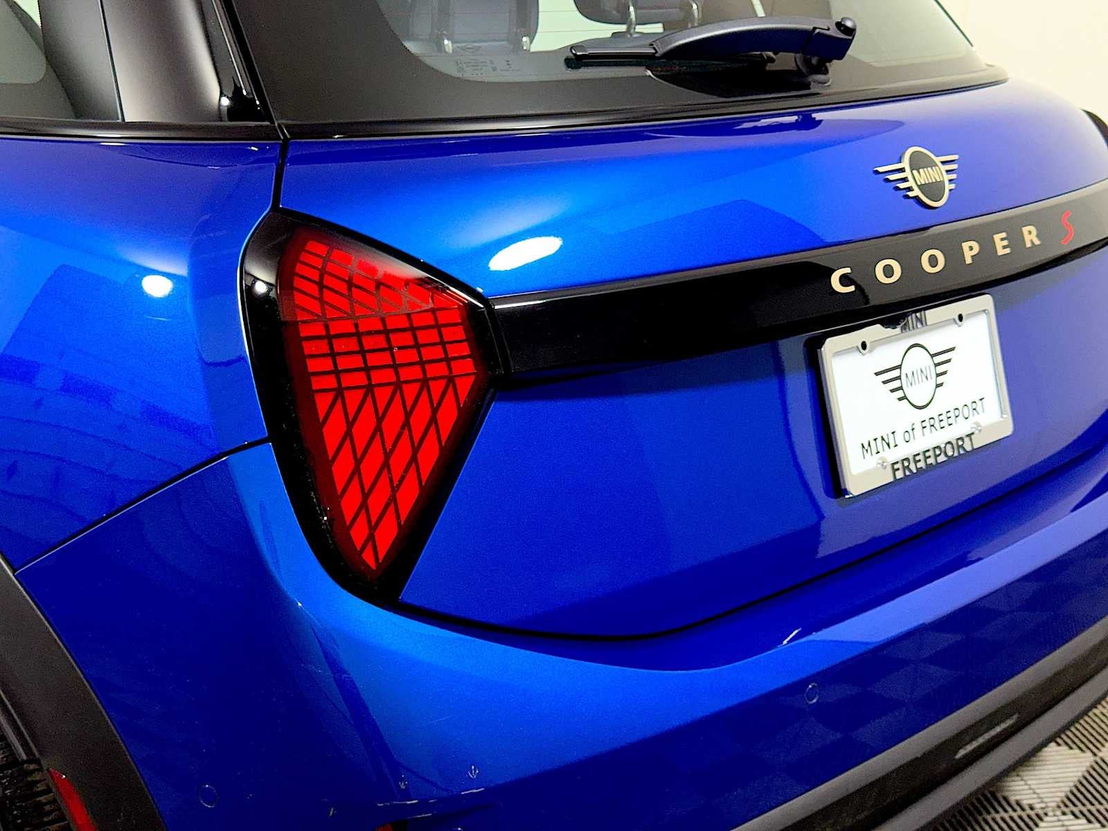 2025 MINI Hardtop 4 Door Cooper S FWD