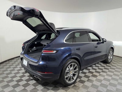 2024 Porsche Cayenne AWD