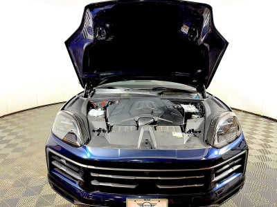 2024 Porsche Cayenne AWD
