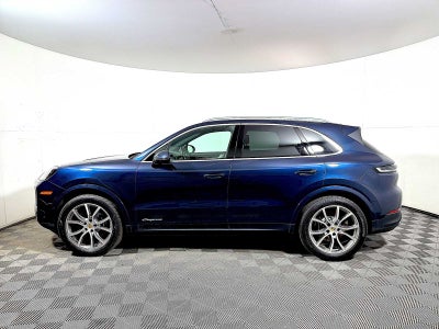 2024 Porsche Cayenne AWD