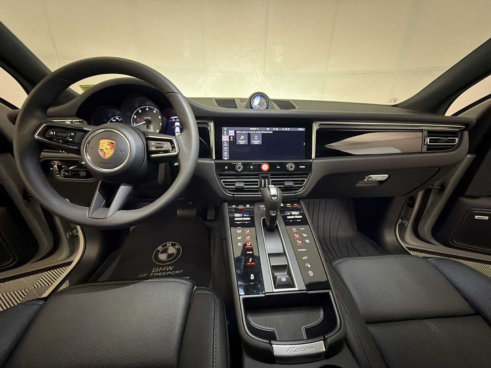 2026 Porsche Macan S AWD