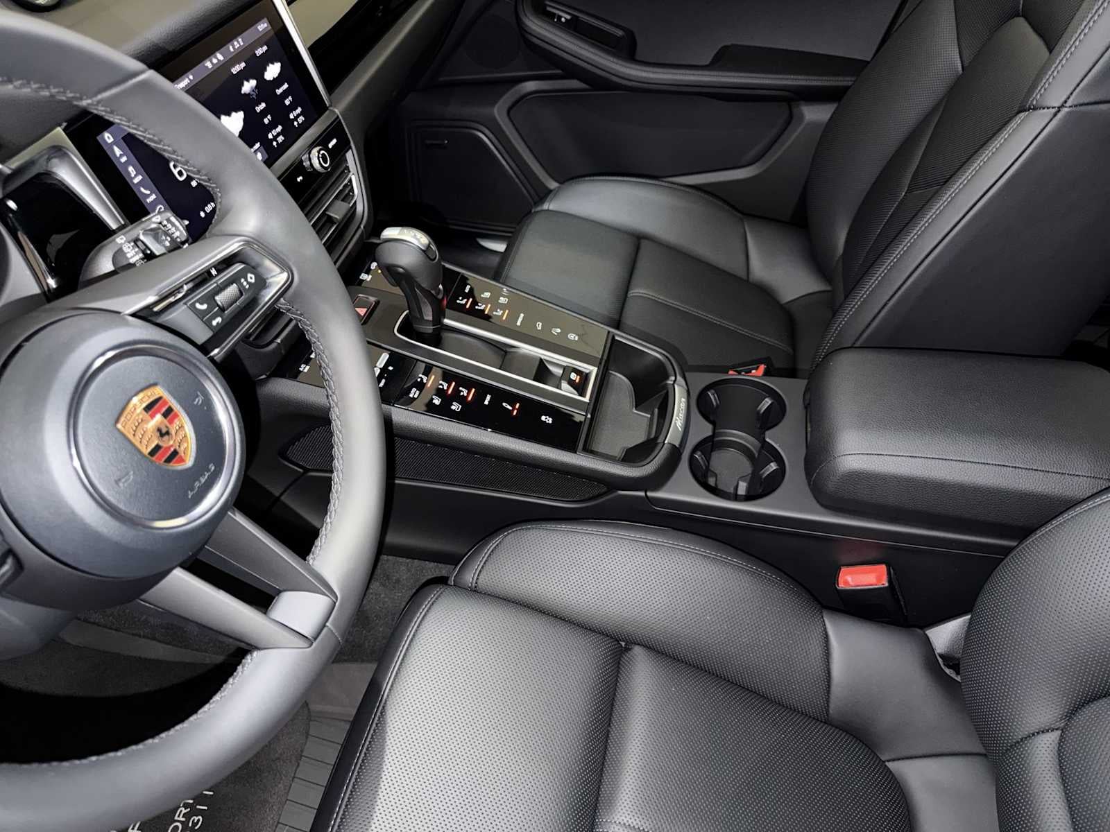 2026 Porsche Macan S AWD