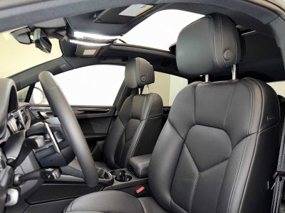 2026 Porsche Macan S AWD