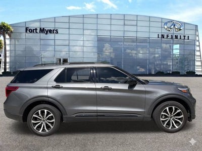 2023 Ford Explorer ST-Line