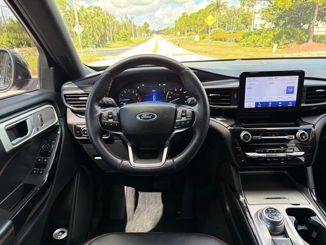 2023 Ford Explorer ST-Line