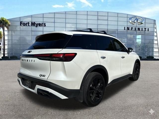2025 INFINITI QX60 LUXE