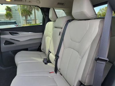 2026 INFINITI QX60 LUXE